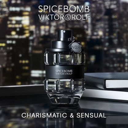 Viktor&Rolf - Spicebomb Eau de Toilette - Woody & Spicy - Cologne for Men - With Notes of Citrus & Tobacco - 3.04 Fl Oz